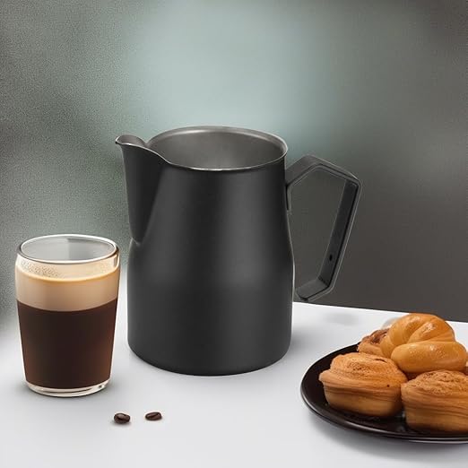 Motta Stainless Steel Professional Milk Pitcher/Jugs, 17 Fluid Ounce, Black
