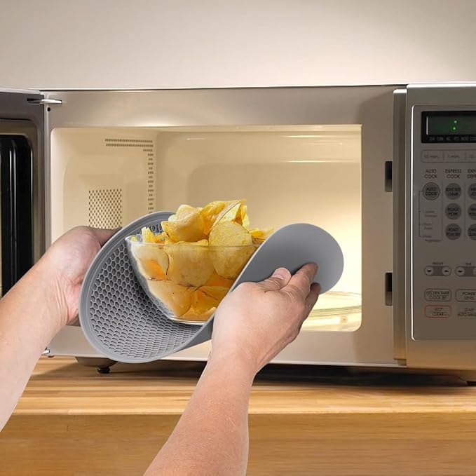 2 in 1 Microwave Cover - Versatile Mat & Splatter Guard - 12 Inch, Collapsible, Silicone Trivet