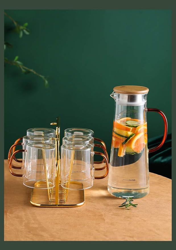 Pitcher Glass Pitcher with Filter Cover Glass Carafe with a Precision Graduation Line for The Juice Jug of Iced Tea, Cold/hot Beverages Hot/Cold Water Carafe