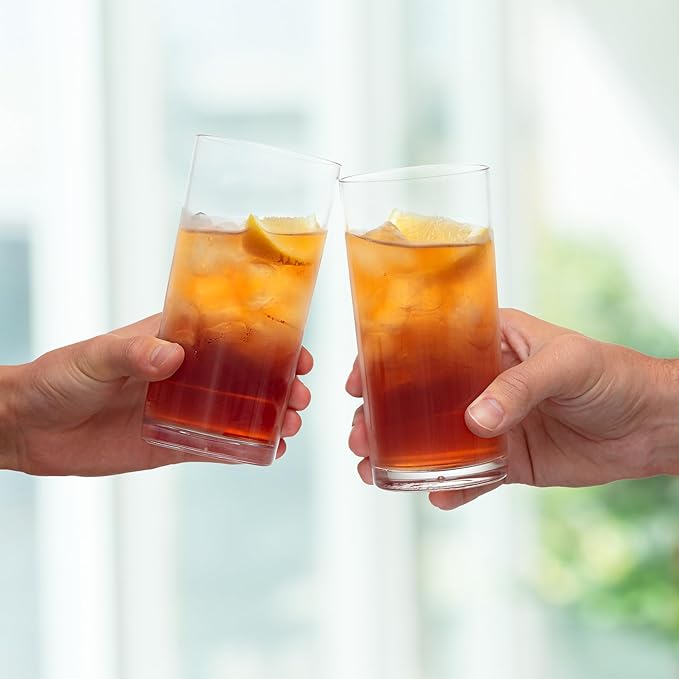 Zulay Kitchen Plastic Drinking Glasses (Set of 12) – 16oz Acrylic Shatterproof Water Cups for Home, Kitchen & Outdoors – Crystal Clear Glass Look – BPA & Lead-Free – Top-Rack Dishwasher Safe
