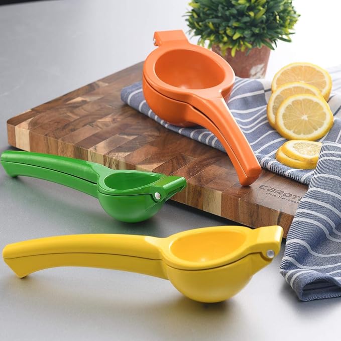 Manual Juicer Citrus Lemon Squeezer, Fruit Juicer Lime Press Metal, Professional Hand Juicer Kitchen Tool(Yellow)