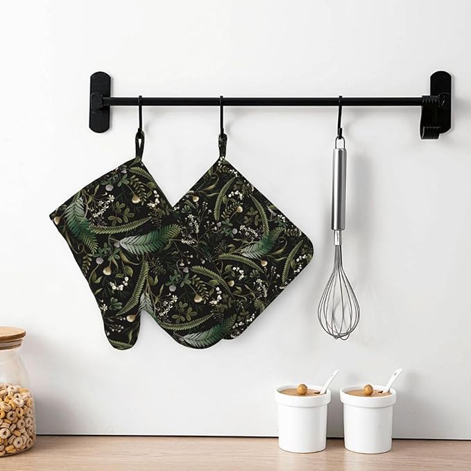 Mushrooms Oven Mitts and Pot Holders Sets Silicone Forest Plants Wild Berries Herbs Ferns Kitchen Oven Mitts Hot Pads Heat Resistant Potholders Kitchen Mitts Set for Baking BBQ Cooking