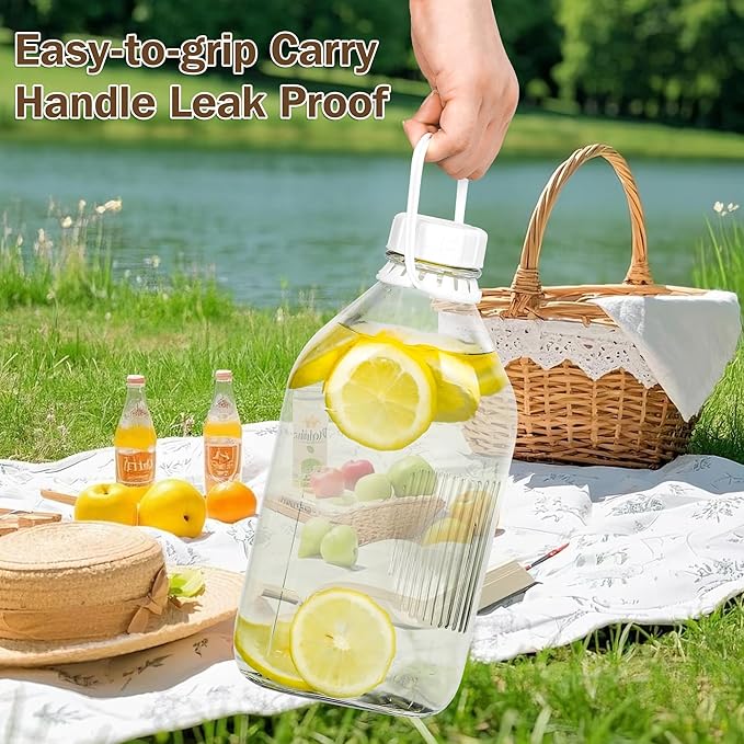 KMIGRUAN Half Gallon Heavy Duty Glass Milk Bottle with Handle and Airtight Reusable Lids,4 Pack Clear Glass Milk Container for Refrigerator,Glass Milk Jar with Handle and Spout