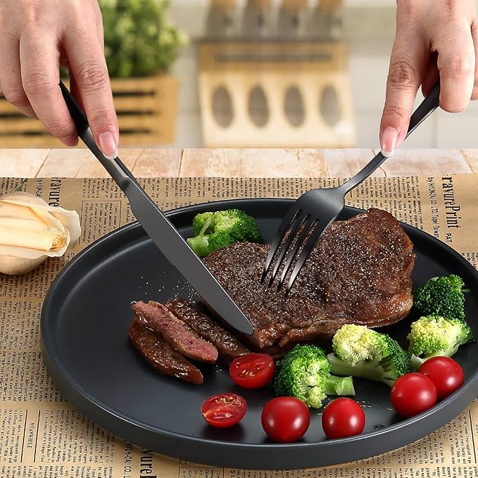 Briout Matte Black Silverware Set, Stainless Steel Cutlery Set Service for 4, Black Flatware Utensil Set Include Fork Knife Spoon for Kitchen Home Restaurant, Premium Tableware