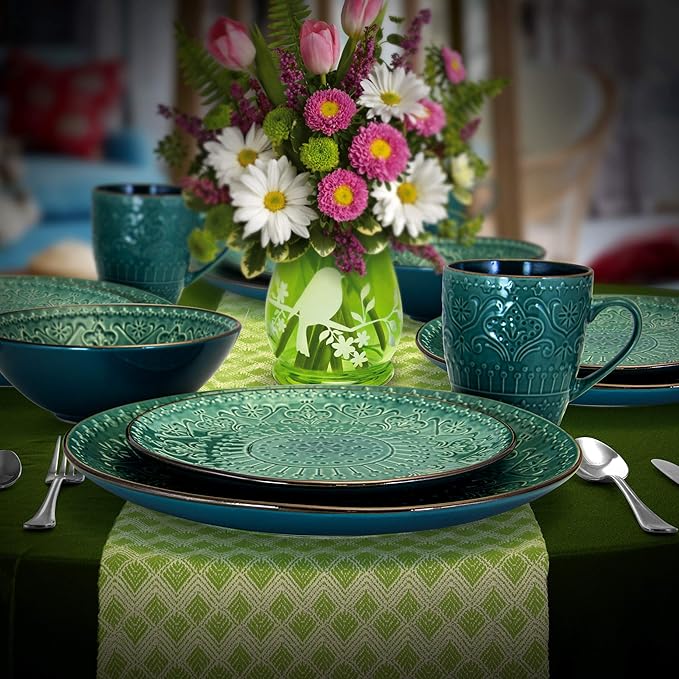 Elama Sea Foam Mozaic 16 Piece Round Stoneware Dinnerware Set in Sea Green