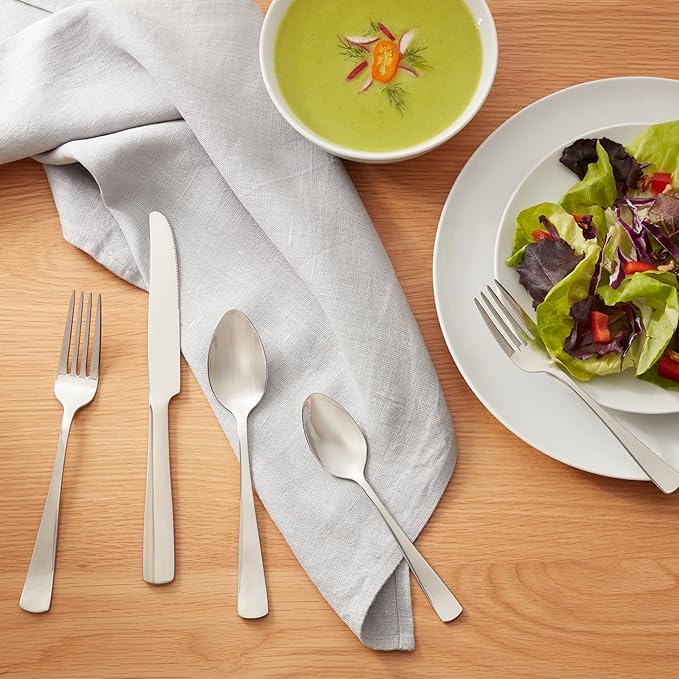 Amazon Basics 20-Piece Stainless Steel Flatware Set with Square Edge, Dishwasher Safe, Simple Design, Service for 4, Silver