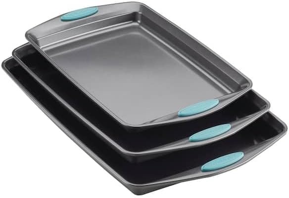 For 3-Piece Gray Nonstick Bakeware Cookie Pan Set with Agave Blue Silicone