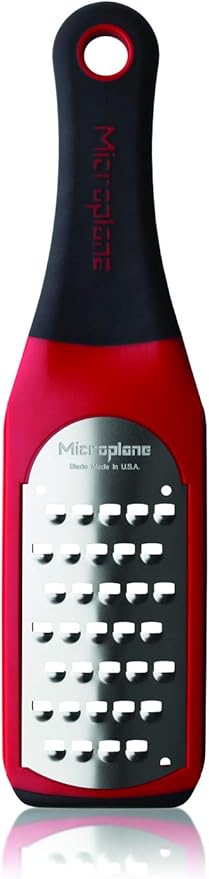 Microplane Artisan Series Cheese Grater and Zester (Extra Coarse, Red)
