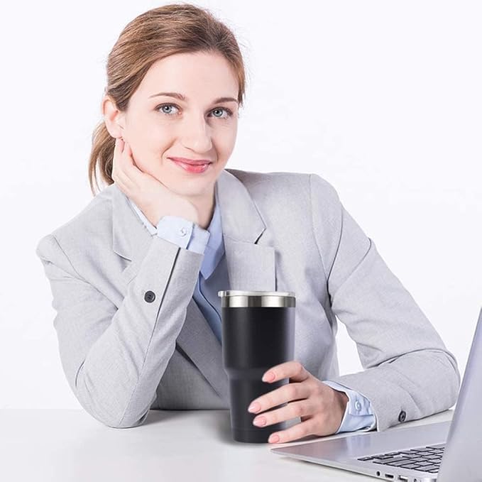 30oz Stainless Steel Travel Mug with Lid, Double Wall Vacuum Insulated Bulk Tumbler with Straws, Powder Coated Coffee Cup Suitable for Vehicle Cup Holders