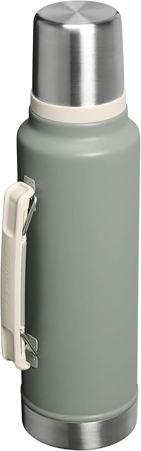 Stanley Classic Legendary Vacuum Bottle