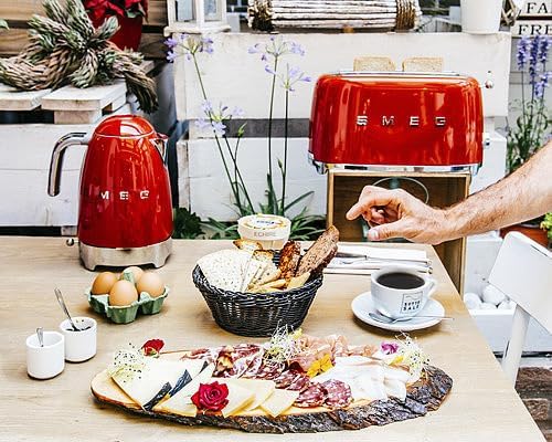 Smeg 50's Style Retro Aesthetic 4 Slice Toaster 6 Presets with 2 Extra Wide Slots, Red