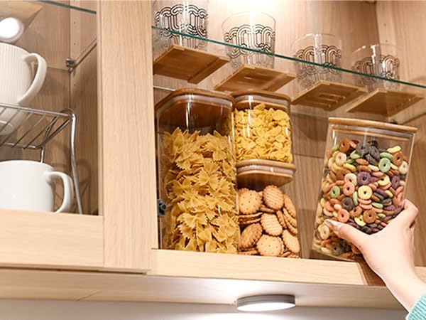 SHOWIN Glass Food Storage Jars Square 51oz, 3 Pack Glass Jars With Bamboo Lids, Kitchen Storage Containers For Spice, Candy, Cookie, Storage For Pantry Organizers