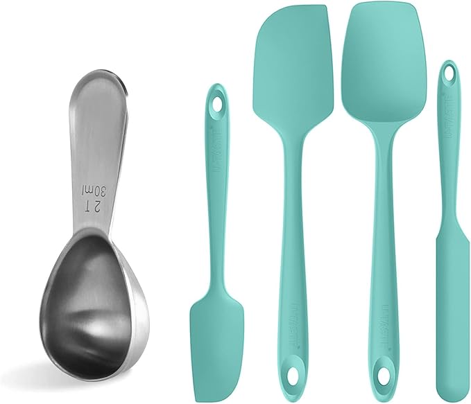 U-Taste sturdy 18/8 Stainless Steel Measuring Coffee Scoop Coffee Bean Spoon, and Upgraded 600ºF High Resistant Flexible and Sturdy Silicone Spatula Set of 4 (Aqua Sky)