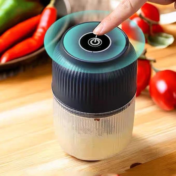 Electric Garlic Chopper,Mini Portable Veggie Chopper,300ML Garlic Grinder Masher Onion, Blender to Vegetable, Cordless Food Processor for Ginger
