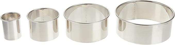 Ateco 4 Piece Stainless Steel Plain Edge Round Cutters Set in Graduated Sizes
