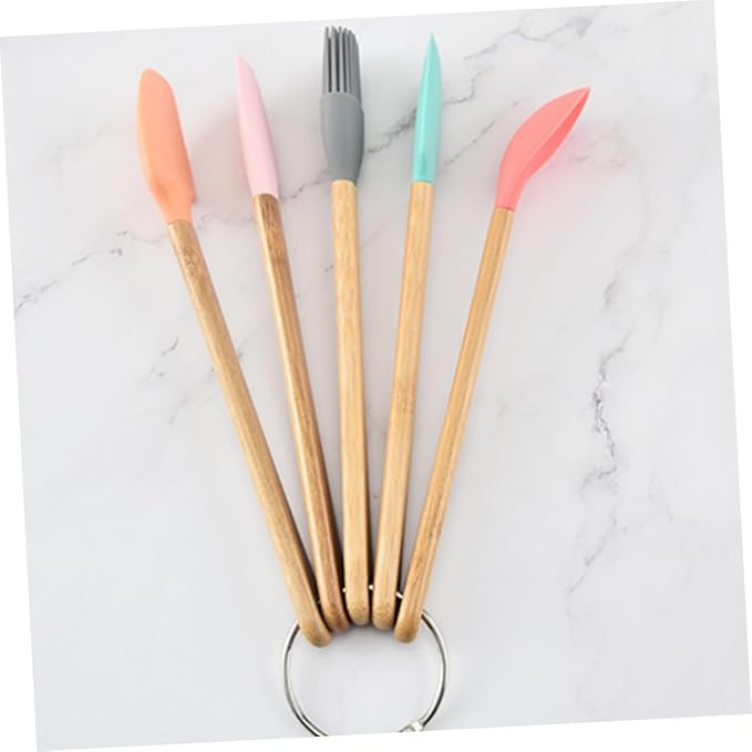 Cute Kids Baking Supplies 5pc Wood Handle Silicone Baking Tools Set for Girls Food-grade
