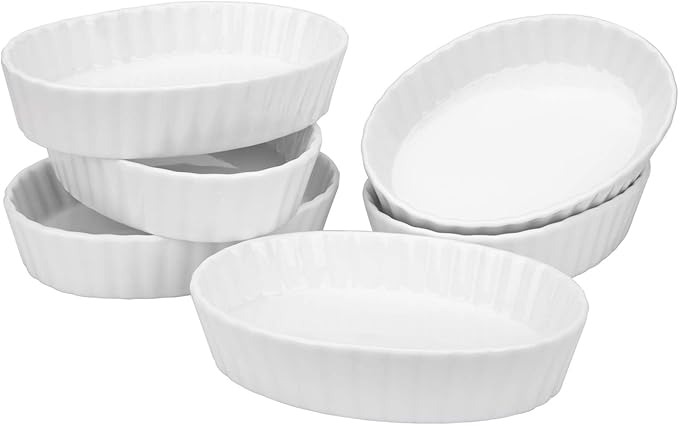 Foraineam Set of 8 Pieces Porcelain Ramekins, 6 Ounce Oval Creme Brulee Ramekin Dishes 6 x 4-1/4 x 1-1/4 Inch Baking Ramekins Set