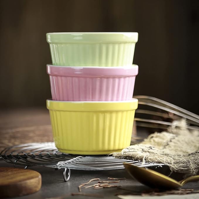 Ramekins 6oz Oven Safe,Creme Brulee Ramekin and Souffle Dishes,Porcelain Baking Bowls,Dipping Sauce Dish.Pudding Cups,Set of 6, White