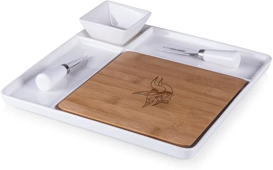 Picnic TIME NFL Peninsula Cutting Board & Serving Tray - Cheese Board - Charcuterie Board - Appetizer Plate, Bamboo & White Ceramic