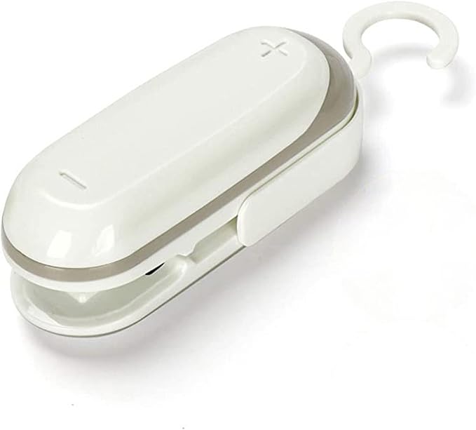 Kitchen Mini Bag Sealing Machine Vacuum Food Sealer 2 in 1 Heat Sealer Handheld Portable Bag Sealer Packaging Machine