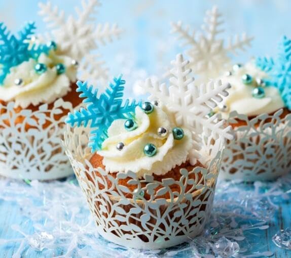 4 Pieces 3D Snowflake Silicone Mold Winter Snowflake Fondant Silicone Mold for Cake Cupcake Decoration Polymer Clay Crafting Projects