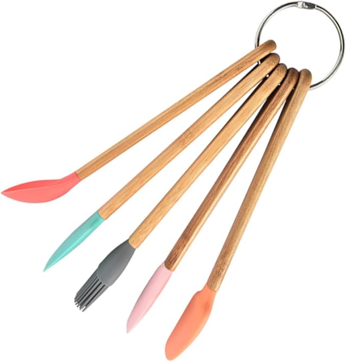 Cute Kids Baking Supplies 5pc Wood Handle Silicone Baking Tools Set for Girls Food-grade