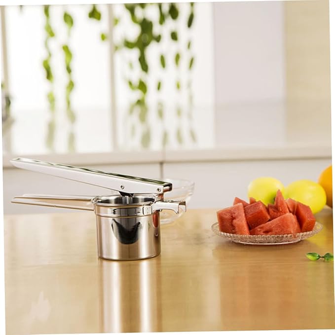 Manual Lemon Juicer Citrus Press Long Handle Stainless Steel Dishwasher Safe for Household Use