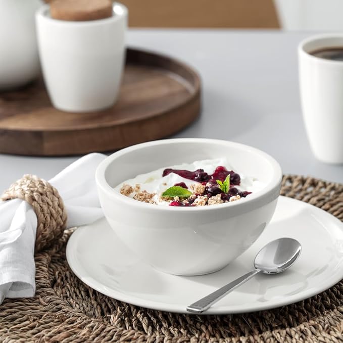 Villeroy & Boch Artesano Original 16-Piece Dinnerware Set, Service for 4, Dinner and Salad Plates, Pasta and Rice Bowls, Premium Porcelain, Made in Germany, Microwave and Dishwasher Safe, Creamy White