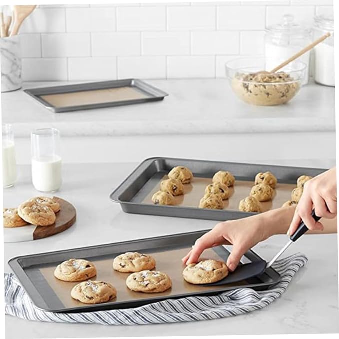 4pcs Heat Resistant Silicone Baking Mats Fiberglass, Non-stick Reusable Baking Pads for Home Bakery, Medium 42x29.5cm Small 30x21cm, Coffee Bottom, Food Safe Oven Liners