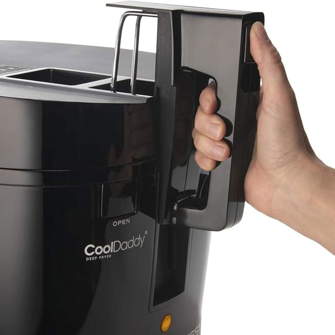 Presto 05442 CoolDaddy Cool-touch Deep Fryer - Black