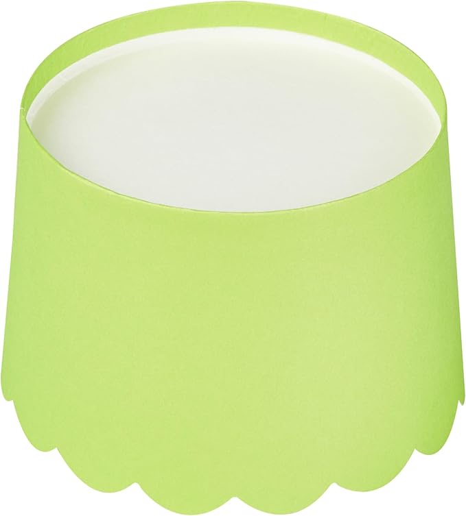Restaurantware Baking Cups 200 Pack of 10 oz Paper Cupcake Liners Greaseproof Scalloped Oven-Safe Elegant Dessert Muffin Cups Disposable for Parties