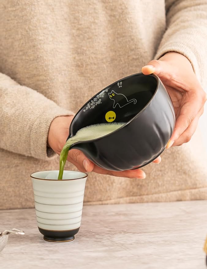 TANG PIN Premium Matcha Set - Traditional Japanese Matcha Making Kit with Spout Bowl (Chawan), Bamboo Whisk (Chasen) & Holder Stand - Complete Matcha Maker Starter Tools for Matcha Tea & Latt (Cat)