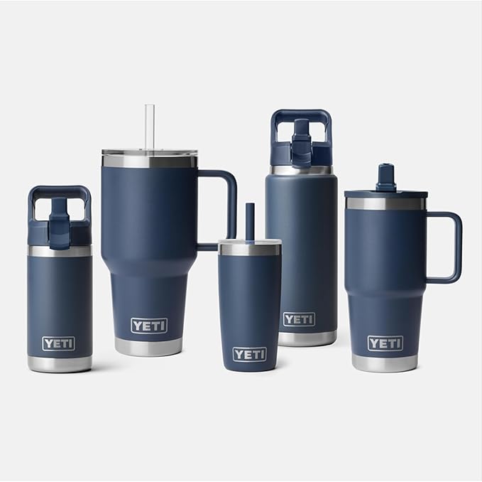YETI Rambler 35 oz Straw Mug 2.0 - Double-Wall Vacuum Insulation for Cold Beverages – Dishwasher Safe – Cupholder Compatible – Reusable Straw – Comfortable Grip Handle – Travel Mug - Black
