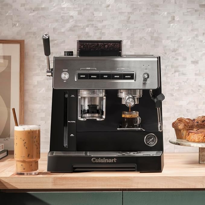Cuisinart Espresso Bar Grind & Brew Espresso Machine, 16 Grind Settings from Fine to Coarse, Makes Hot or Cold Cafe-Quality Beverages at Home Including Cappuccino, Lattes and Cold Coffee, EM-640