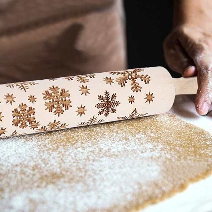 Embossed Wooden Rolling Pin for Baking, Deep Engraved Embossing Rolling Pin with Christmas Snowflake Flower Design for Baking Embossed Cookies Cute Kitchen Decor DIY Tool for Kids and Adults