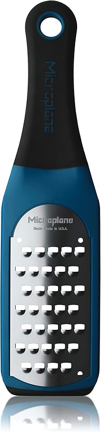 Microplane Artisan Series Cheese Grater and Zester (Extra Coarse, Blue)