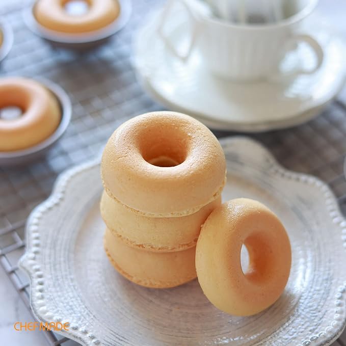 CHEFMADE Mini Donut Cake Pan Set, 3-Inch 4Pcs Non-Stick Ring Doughnut Bakeware for Oven and Instant Pot Baking (Champagne Gold)