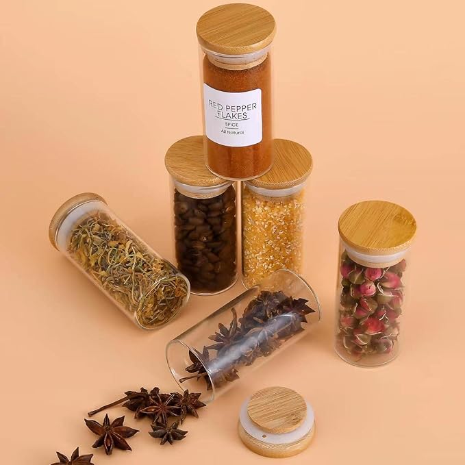 VIKEYHOME Spice Jars with Label, 20pcs 4 oz Glass Jars with Bamboo Airtight Lids, 200 Printed Spice Labels Waterproof Stickers for Seasoning Containers