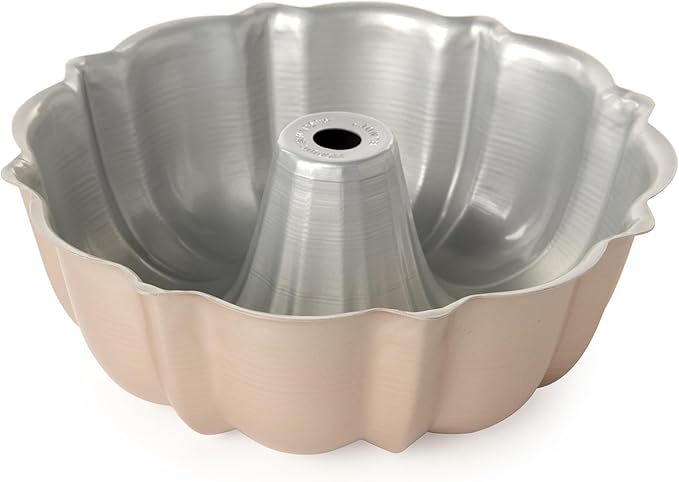 Nordic Ware Formed Bundt, 12 Cup, Golden Hour