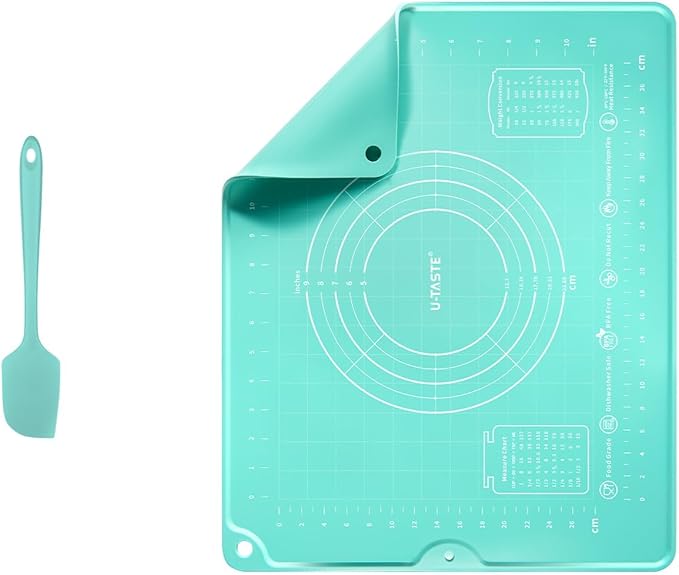 U-Taste 600ºF Heat Resistant Food Grade Extra Long Silicone Spatula 1 Piece, and 20inx16in Large Silicone Pastry Mat Food-Grade Non-Stick Dough Rolling Mat (Aqua Sky)