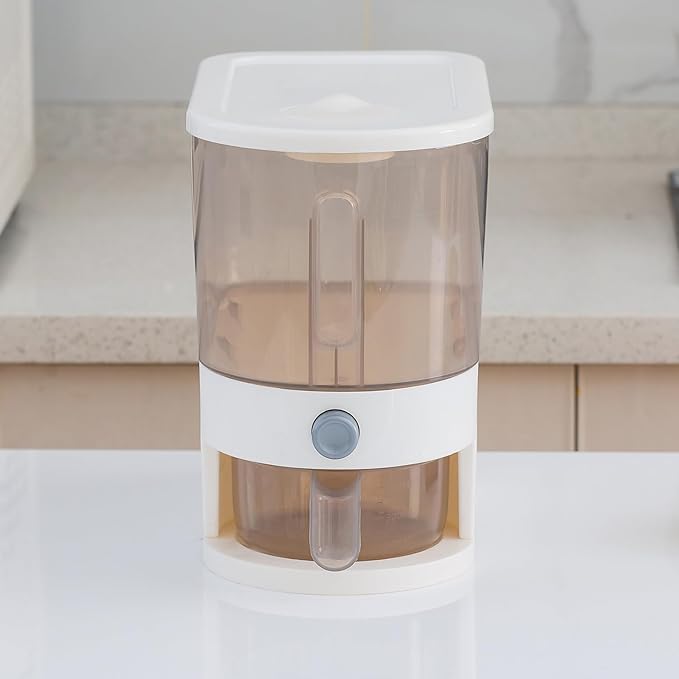 Gagee 11Lbs Rice Dispenser, Large Grain Container Storage with Lid Measuring Cylinder Moisture Proof Household Cereal Dispenser Bucket for Kitchen Soybean Corn,Clear