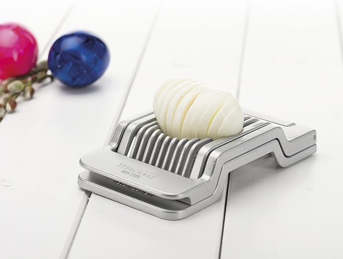 Westmark Egg Slicer Justus for Hard Boiled Eggs with Individually Tensioned Stainless Steel Wire Cutters, German Heavy Duty Aluminium Slicer for Round & Oval Eggs, Dishwasher Safe, Grey