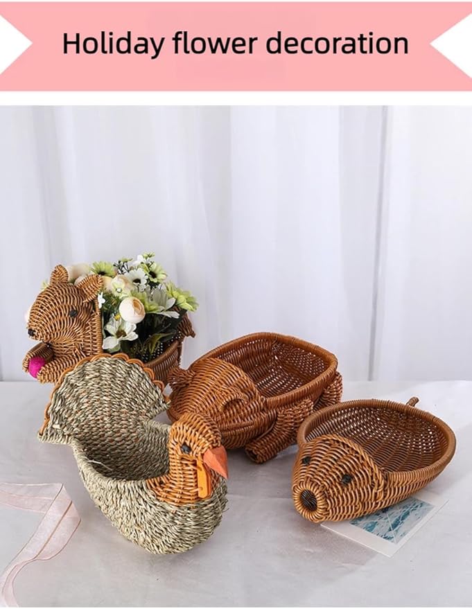 hand-woven round rattan basket storage basket storage box ornaments decorative basket multifunctional picnic food bread basket fruit gift basket key basket. (pig)
