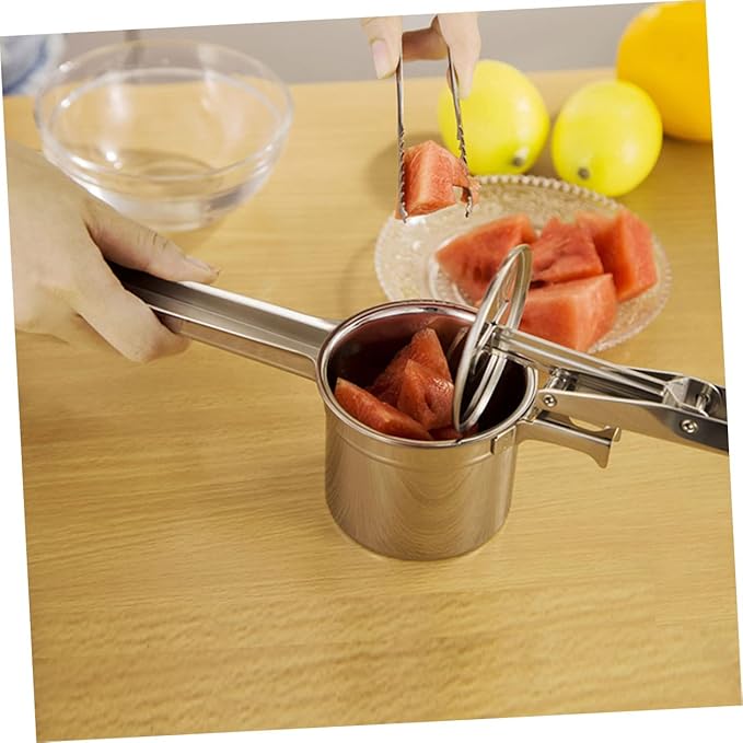 PRETYZOOM Stainless Steel Citrus Press Manual Lemon Juicer with Long Handle Easy to Clean Ergonomic Design for Home and Professional Use