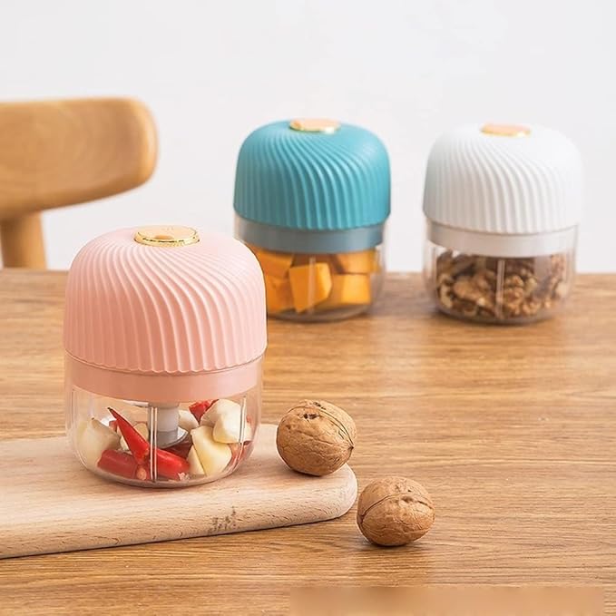 250ml Electric Garlic Chopper, Mini Food Processor Masher Crusher, Garlic Grinder with USB Charging for Onion Ginger Vegetable Pepper Spice Meat (Gray : White)