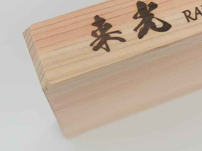 Japanese Cypress (Kiso Hinoki) Cutting Board