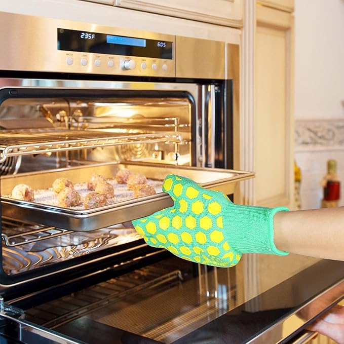 J H Heat Resistant Oven Glove: EN407 Certified 932 °F BBQ & Oven Mitts for Grlling, Baking, Kitchen, Camping,Fireplace Indoor&Outdoor 1 Pair