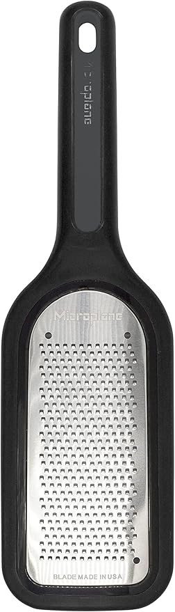 Microplane Select Series - Fine Grater - USA Made Blade, for Cheese, Citrus & Chocolate (Black)