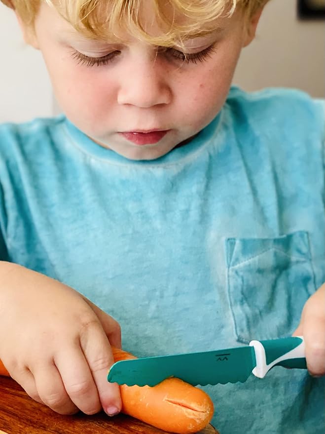 kiddi kutter Training Knife (Green) - Lightweight Easy Grip Stainless Steel - Children's Safe Knife - BPA Free - Dishwasher Safe - 3yr+