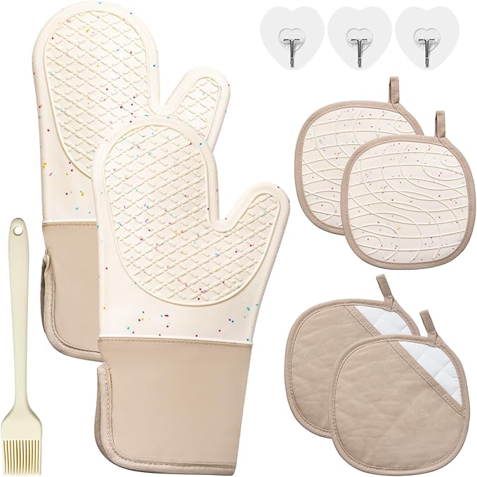 7 PCS Kitchen Oven Mitts and Pot Holders Cooking Mittens Heat Resistant 500°F Silicone Oven Mitts Soft Cotton Lining Non-Slip Oven Mittens for Kitchen Baking BBQ Cooking with Hook Up Oil Brush(Cream)